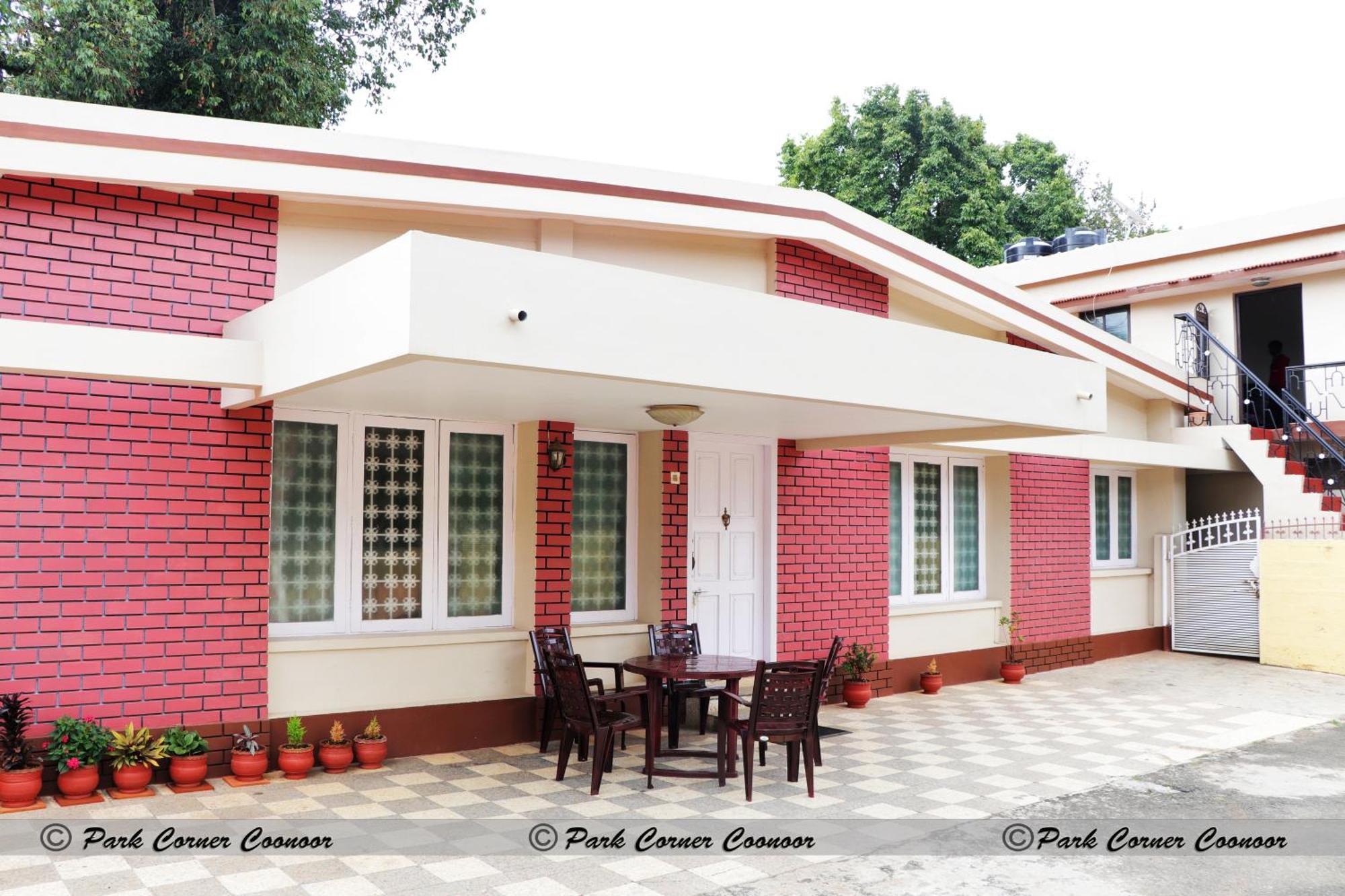 Park Corner Home Stay Coonoor Bagian luar foto
