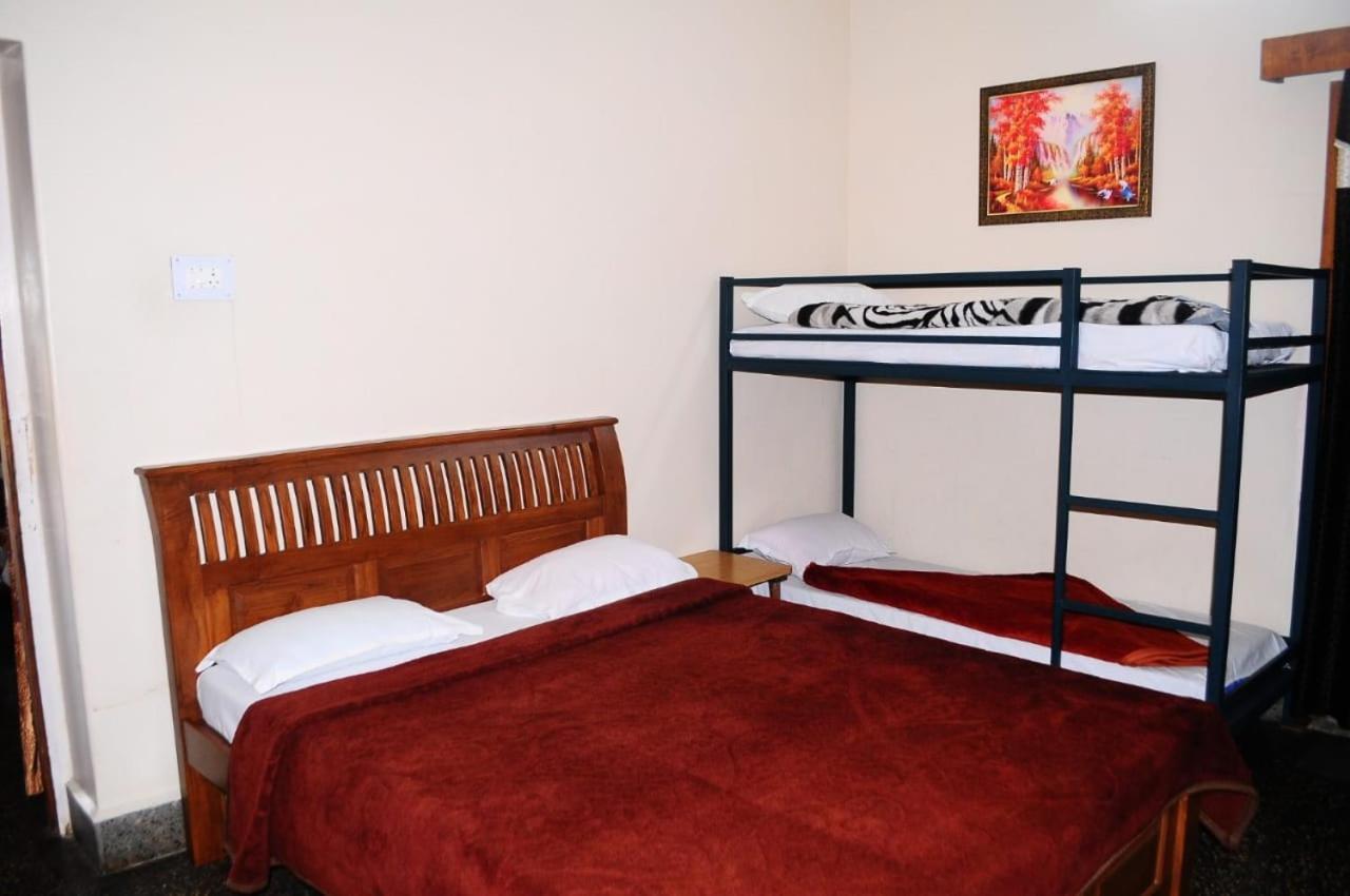 Park Corner Home Stay Coonoor Bagian luar foto