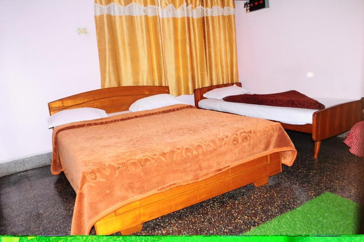 Park Corner Home Stay Coonoor Bagian luar foto