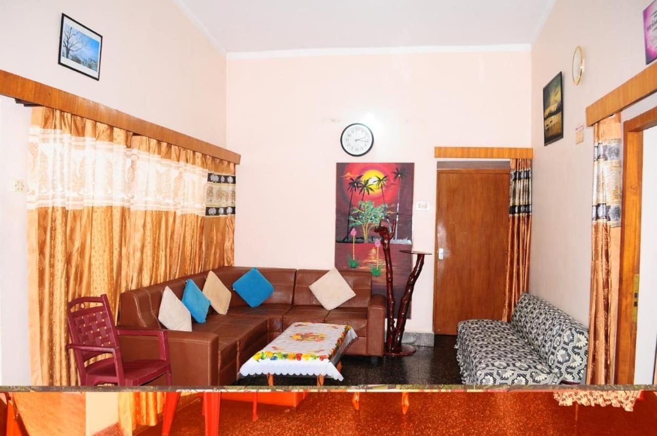 Park Corner Home Stay Coonoor Bagian luar foto