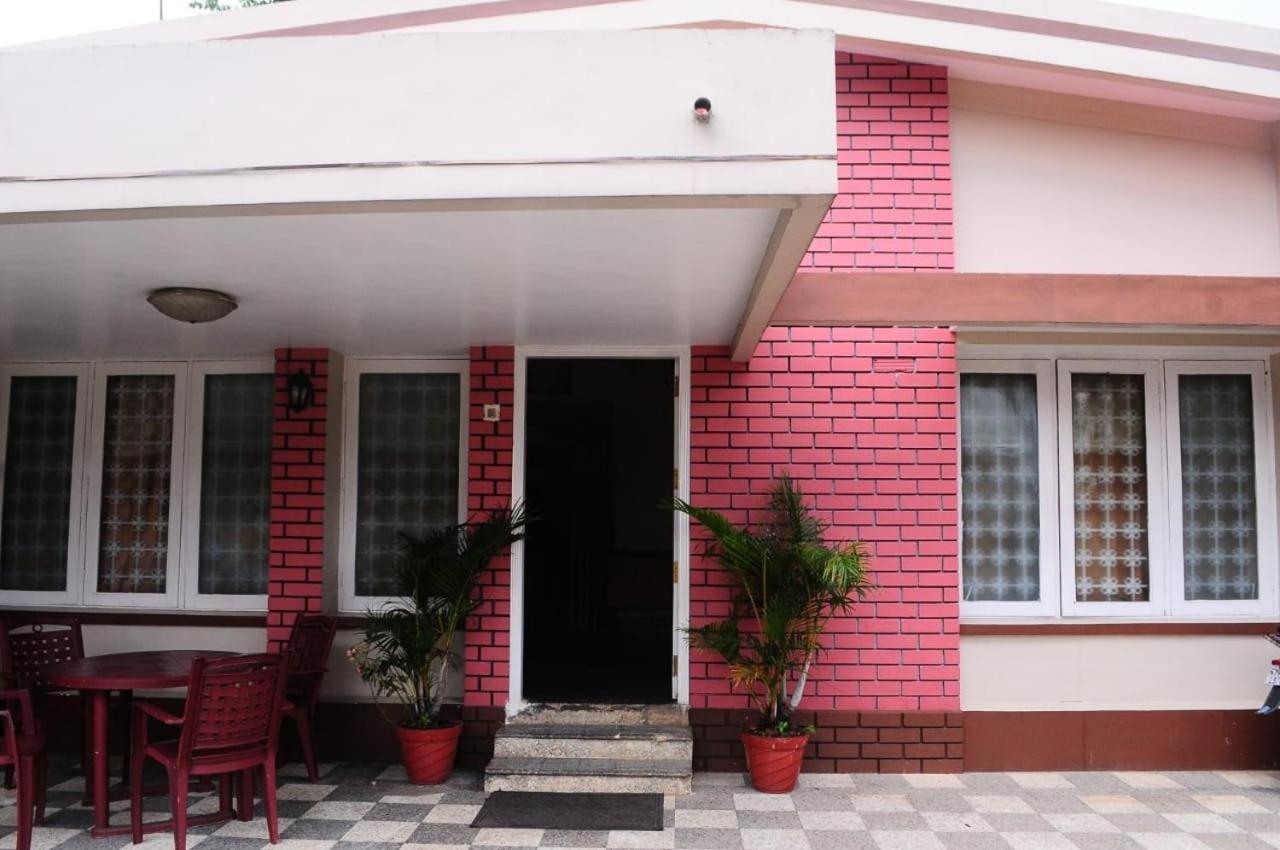 Park Corner Home Stay Coonoor Bagian luar foto
